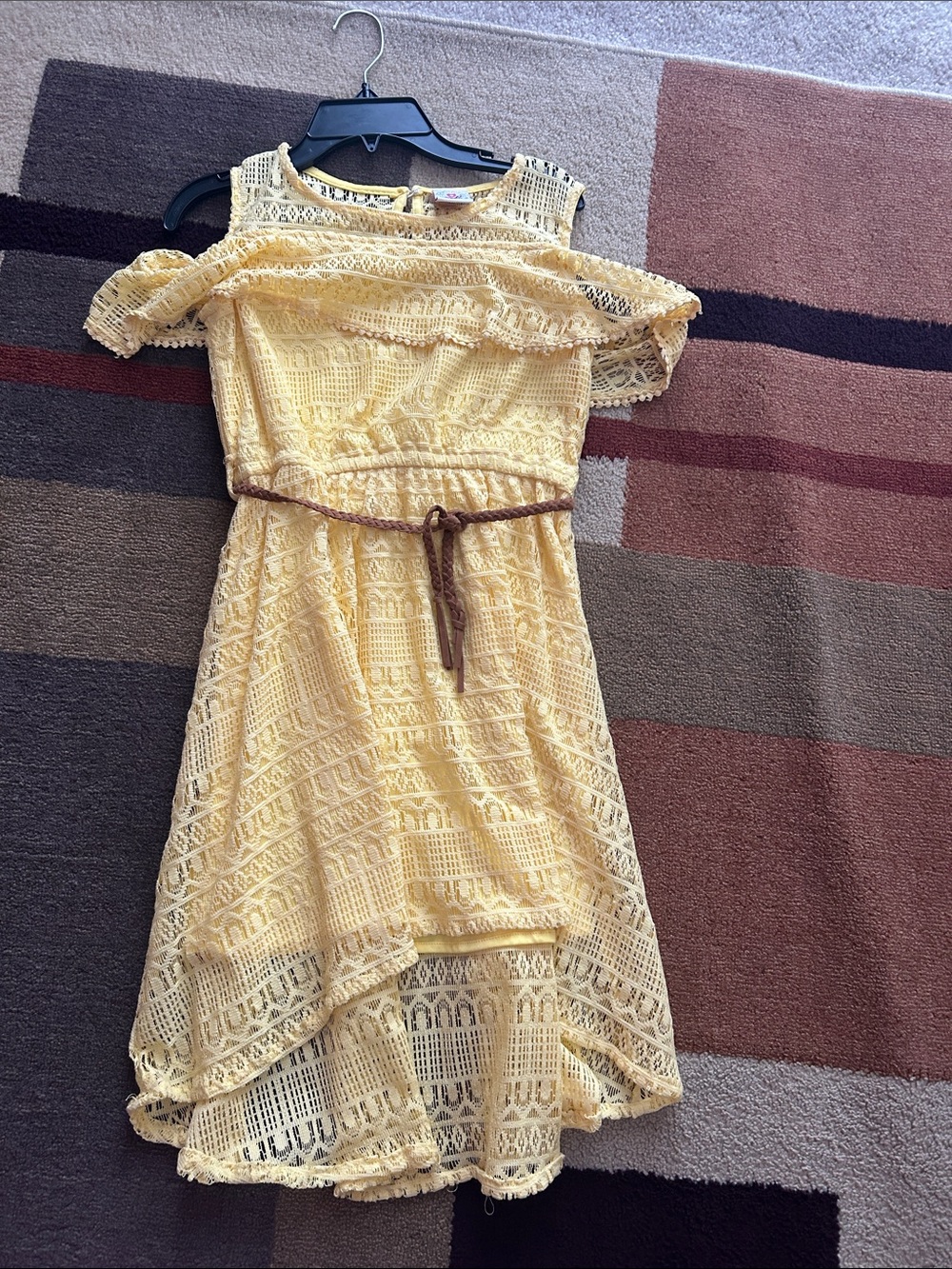 Girls Yellow Lace Cold-Shoulder Dress with Belt
